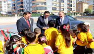 Başkan Kılca öğrencilerin heyecanına ortak oldu