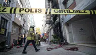 Otelde çıkan yangında 12 kişi yaralandı