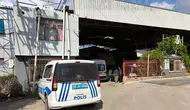 Ofisinde kasığından tabancayla vurulmuş halde ölü bulundu