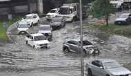 Bangkok'ta sel: Binlerce kişi tahliye edildi