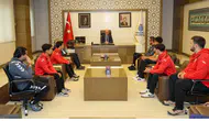 Başkan Pekyatırmacı, dereceye giren milli sporcuları ağırladı