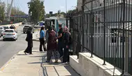 Boşanma aşamasındaki eşinin ailesinin evine gitti! 3 kişiyi öldürdü
