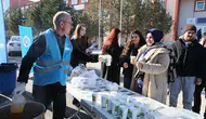 Konya Belediyesi bedava çay ve çorba dağıtıyor!