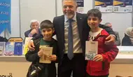 Profesör Dr. Hüseyin Muşmal'ın imza gününden özel kareler