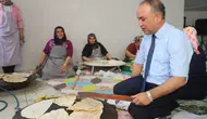 Konya’nın o müdürünü hiç böyle görmediniz: Saç böreği yaptı!