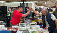 Konyalı belediye başkanı pazar alanında vatandaşla buluştu!