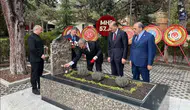 Başbuğ Alparslan Türkeş kabri başında anıldı