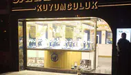 Konya'da kuyumcuda biber gazlı soygun! Çaldıkları bilezikler sahte çıktı