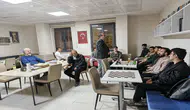 Öğretmen Lütfi Şahin, öğrencilere konferans verdi