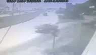 Takla atan otomobil bankta oturan iki kardeşe çaptı: 6 yaralı