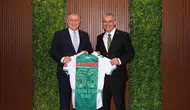 Konyaspor’un gelecek vizyonu Bakan Bak’a anlatıldı
