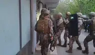 Kumarhanelerde kadınları kullanıp çiftçileri borçlandırdular