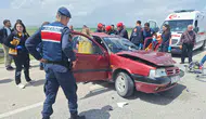 Konya'da iki otomobilin çarpıştığı kazada 5 kişi yaralandı