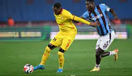Trabzonspor evinde Göztepe ile berabere kaldı