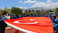 Seydişehir'de üniversite öğrencileri mezuniyet heyecanı yaşadı