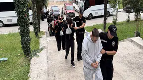 ‘Sokaklar Güvende’ operasyonundaki 53 şüpheliden 21’i adliyede
