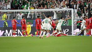 Cezayir, Ürdün'ü 2 golle geçti