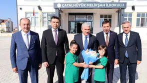 Konya Valisi İbrahim Akın ve Başkan Kılca öğrencilerle buluştu