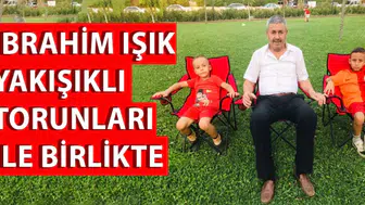 İbrahim Işık Yakışıklı Torunları ile Birlikte