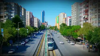 Bakan Kurum'dan büyük müjde: Konya'nın meşhur caddesinde dönüşüm başlıyor!