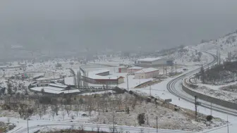 Konya'da çocuklar karla buluştu: Doyasıya eğlendiler!