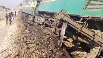 Pakistan’da tren kazası