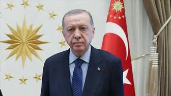 Erdoğan, 15 Temmuz şehidi Ömer Halisdemir'in kızı Elif Nur'u tebrik etti!
