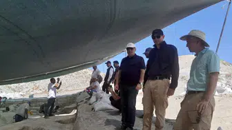 Karahüyük'te arkeolojik kazılar hız kesmeden devam ediyor, tarihi miras gün yüzüne çıkıyor!