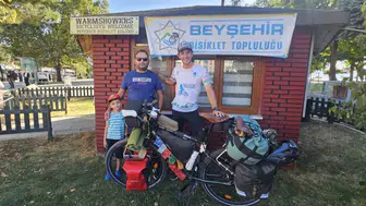 Arjantinli bisikletçi Konya'nın ilk ve tek bisiklet evinde mola verdi!