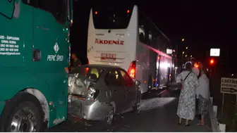 Kırmızı ışıkta zincirleme kaza