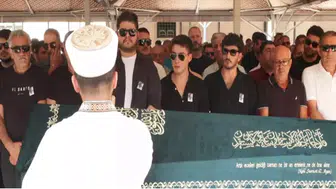 Oyuncu Atakan Özkaya'nın babası son yolculuğuna uğurlandı