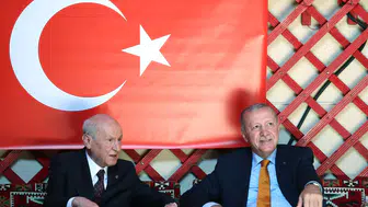 Cumhurbaşkanı Erdoğan ve MHP Lideri Bahçeli Ahlat'ta görüştü
