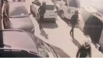 Kasklı şüphelilerden tüfek ve tabancalı soygun