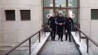 Dayısını döverek öldürüp, cesediyle 3 gün kalan şüpheli tutuklandı
