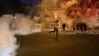 Fransa'da 426 kişi gözaltına alındı