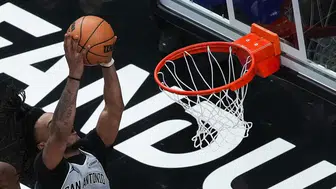Spurs, NBA finaline yükseldi