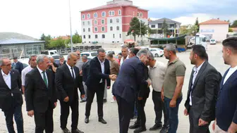 AK Parti Yunak teşkilatı bayramlaştı