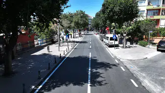 Atatürk Caddesi'nde asfalt yenileme çalışması yapıldı