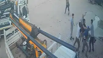 Konya'da sanayide tekmeli, yumruklu kavga yaşandı
