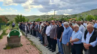 MHP Konya camiasında acı kayıp: Son yolculuğuna uğurlandı!