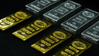 Değerli metal fiyatları sert satış baskısı altında kaldı