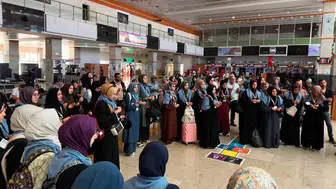 Konya'dan ilk Umre kafilesi dualarla uğurlandı