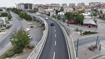 Kunduracılar Üst Geçidi’nin asfaltı yenilendi