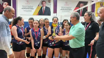 Konya'da voleybolun şampiyonları belli oldu!