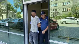 Temizlik işçisinin burnunu kırdı