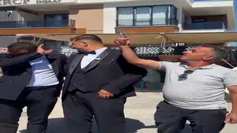 Muhtar, düğünde havaya ateş açmak isterken davetliyi yaraladı