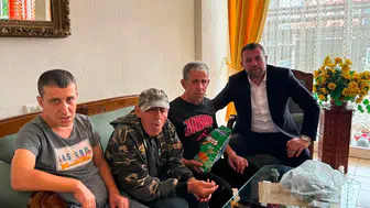 Başkan Öztoklu kapı kapı geziyor! Vatandaşlarla samimi buluşma