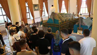 Konya Büyükşehir'den gençlere tarih dolu Bursa gezisi