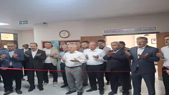 Akşehir'de vefa günü: Mustafa Doğru'nun ismi konferans salonuna verildi