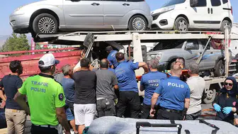 Çekici ile kamyonet çarpıştı; 2 yaralı